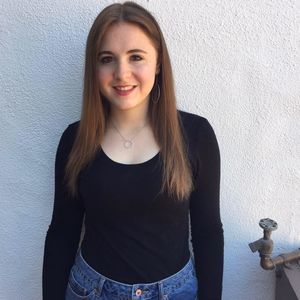 Meet your Posher, Maya